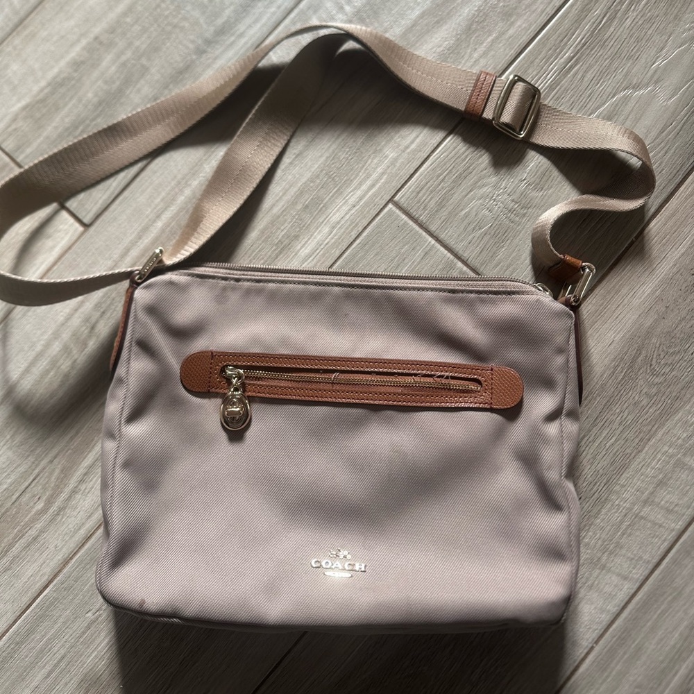 Coach Tan and Red Interior Bag